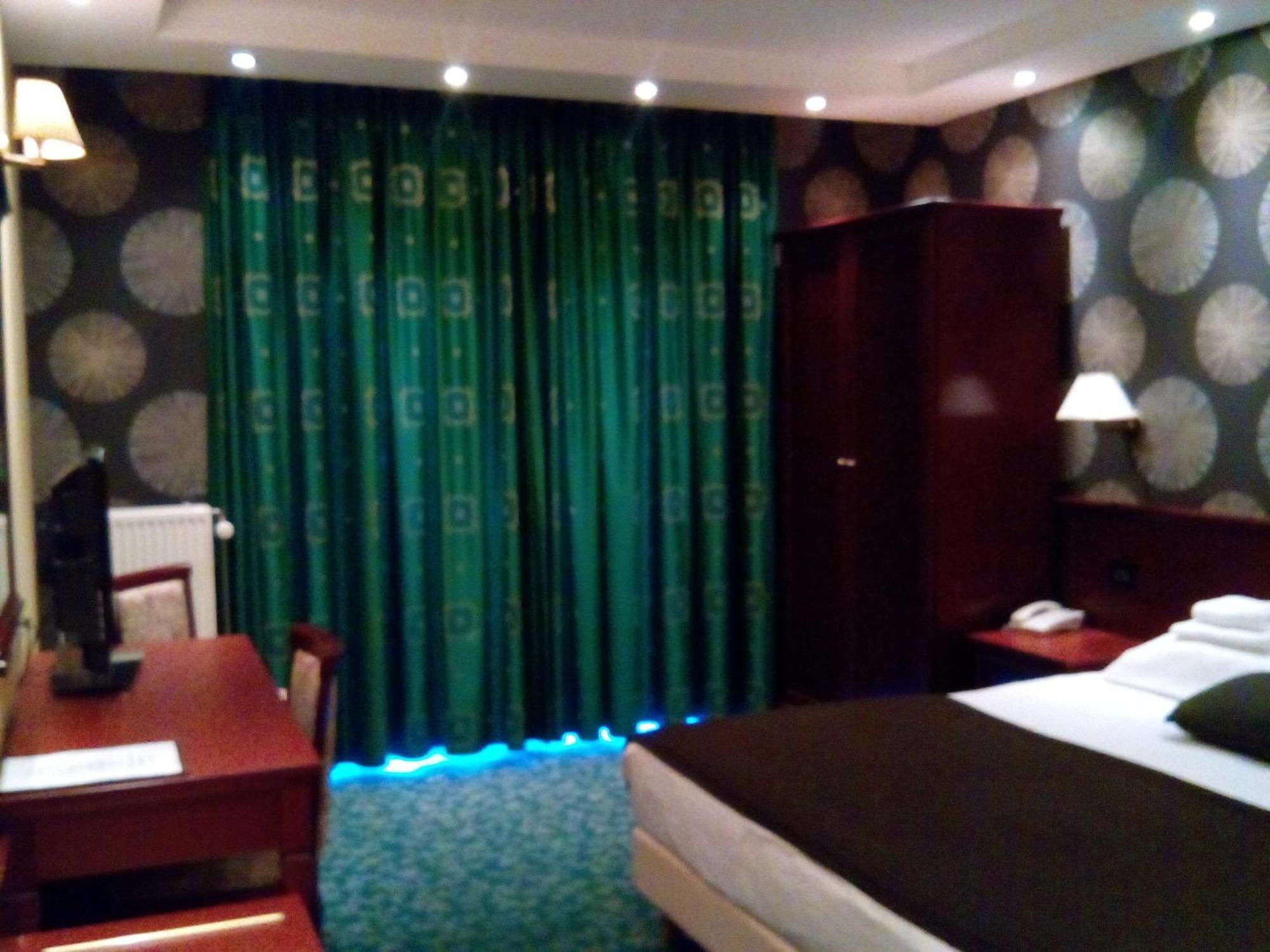 Hotel Zwanenburg Amsterdam Airport חדר תמונה